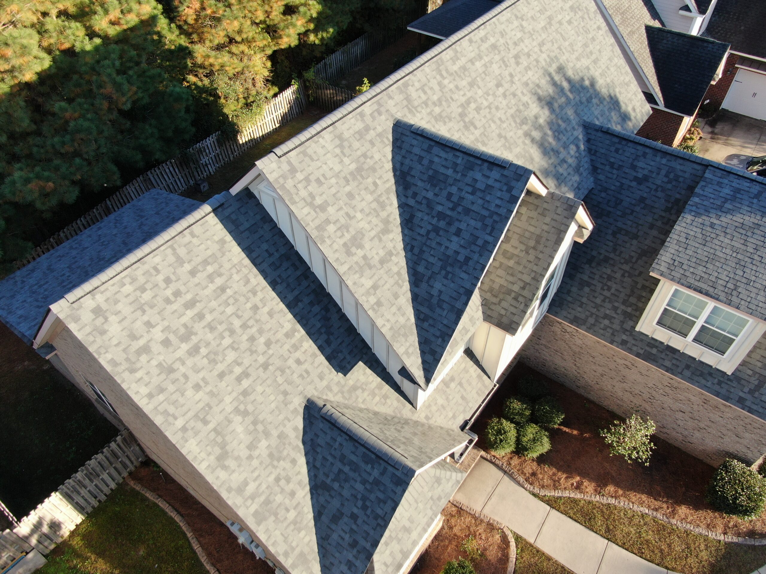 4 Ways to Extend the Lifetime of Your Roof