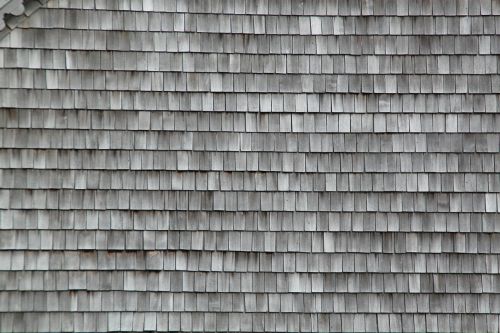 How Long Does a Shingle Roof Last? Average Lifespan & Maintenance Tips